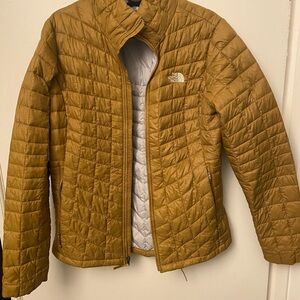 The North Face women’s thermoball jacket